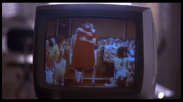Bud Cort as Edgar in ElectricDreams(1984) смотреть онлайн