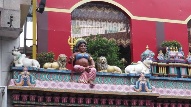 Mariamman hindu temple, ho chi minh city, vietnam : A colorful slice of Southern Indian Architectur смотреть онлайн