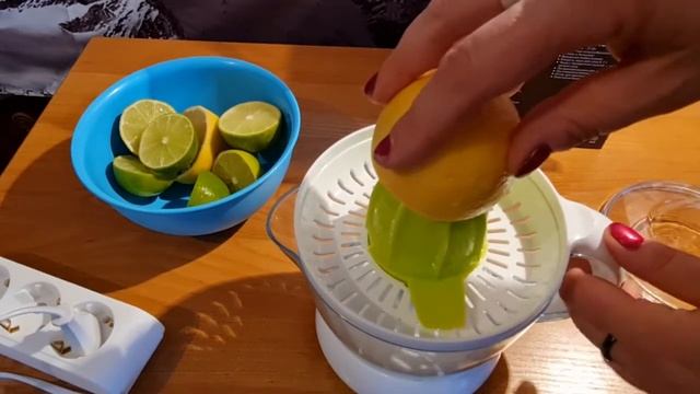 Соковыжималка для цитрусовых Maxwell MW-1107 из Sulpak смотреть онлайн