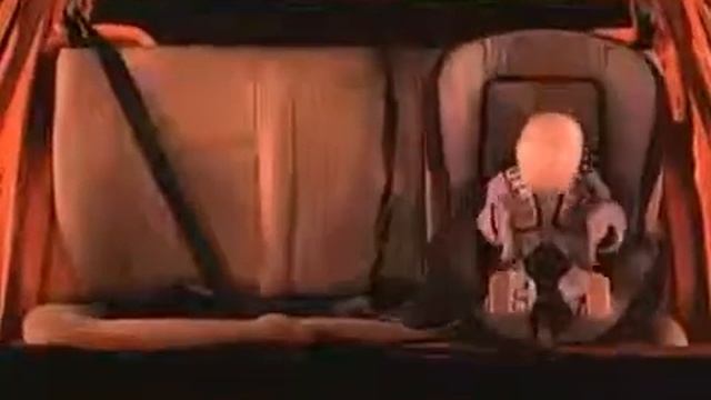 Britax Römer Duo plus | ADAC 2012 | краш-тест фронтальный | вид спереди смотреть онлайн