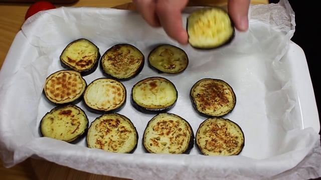 БАКЛАЖАНЫ С ПОМИДОРАМИ И СЫРОМ \ Баклажаны с чесноком \ Рецепт с баклажанами \ Баклажаны в духовке смотреть онлайн