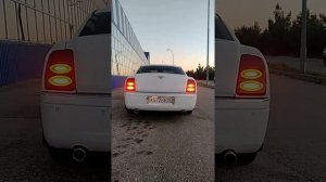 Крайслер 300С стиль Бентли