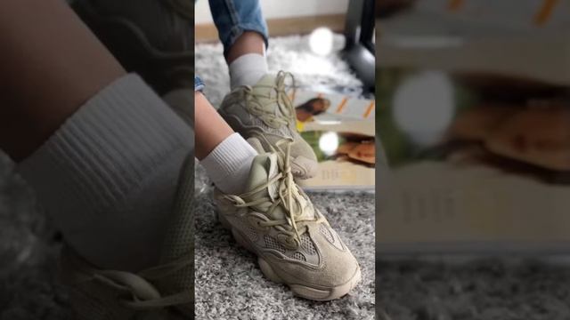 Yeezy в гардеробе Джастина Бибера(5 часть-Adidas Yeezy 500) #кроссовки #adidas #yeezy #bieber #стил смотреть онлайн