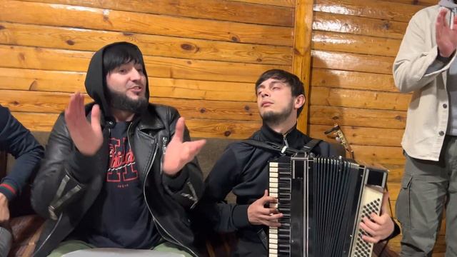 День рождения Байсангура! Лучший голос Кавказа! Чеченцы отдыхают в Москве! #чеченцы #исмаилидрисов смотреть онлайн