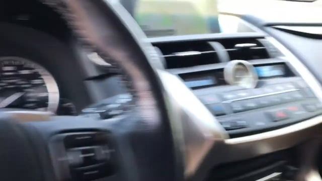 2015 Lexus NX Chicago, Glenview, Palatine, DesPlaines, and Evanston, IL L22392B смотреть онлайн