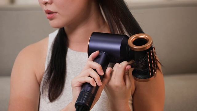 Dyson's Flyaway Smoother Review