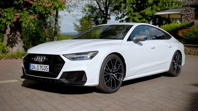 2019 Audi S7 : Driving scenes brand new S7 смотреть онлайн
