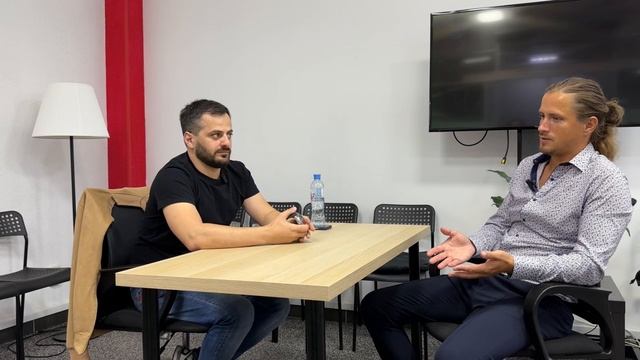 Разбор: Хочу 300 тысяч рублей !