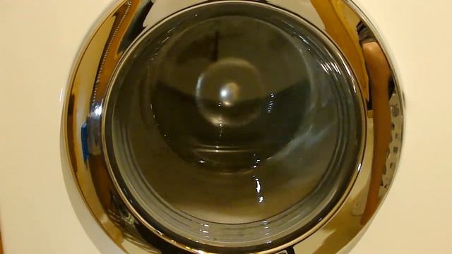 Miele Touchtronic W3033 - Load of Whites смотреть онлайн