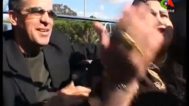 Comédie Oranaise انسيبي العزيز смотреть онлайн