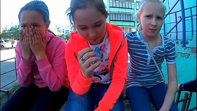 РЕАКЦИЯ НА ГРУСТНЫЙ СТИХ смотреть онлайн