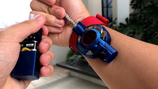 Multi-Functional Web Shooter смотреть онлайн