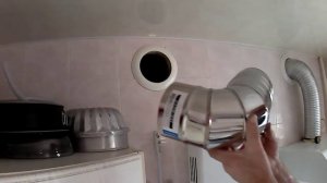 Меняем алюминиевую гофру газовой колонки на нержавеющую трубу. Вытяжка водогрейки.