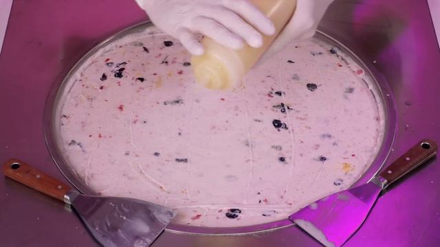 GÖNRGY Ice Cream Rolls - how to make @montanablack new Energy Drink to Ice Cream | ASMR смотреть онлайн