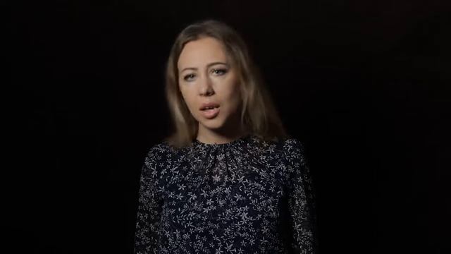 "Сплетенными пальцами" - Стихи Марины Самаревой, читает автор смотреть онлайн
