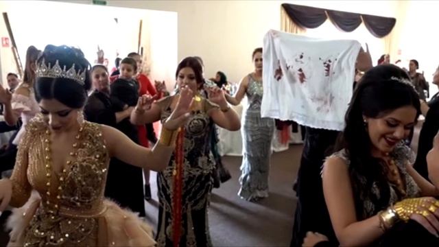Первая брачная ночь и Кровь. Странные обычаи Цыганской свадьбы смотреть онлайн