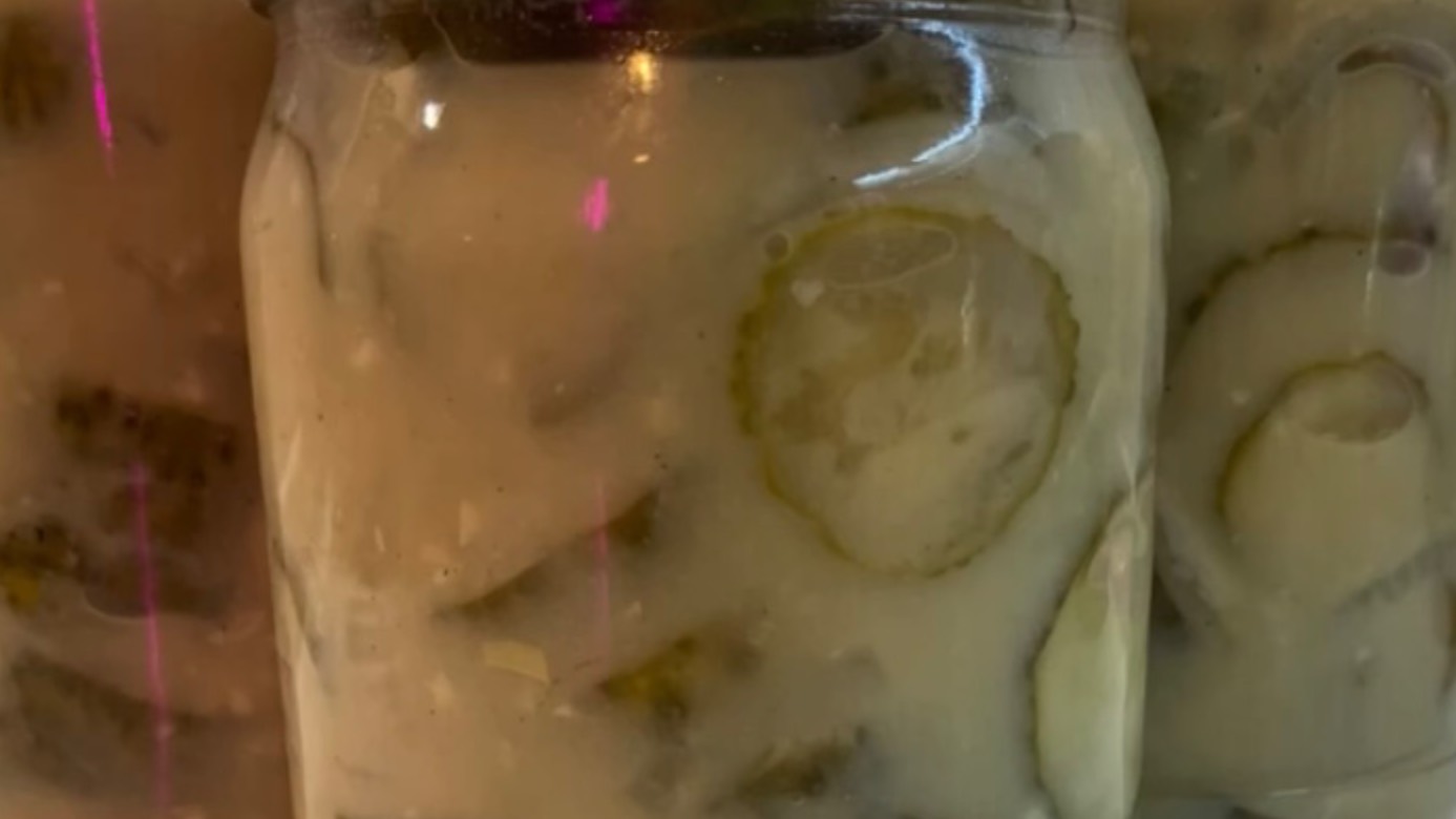 Хрустящие огурцы с горчицей на зиму смотреть онлайн