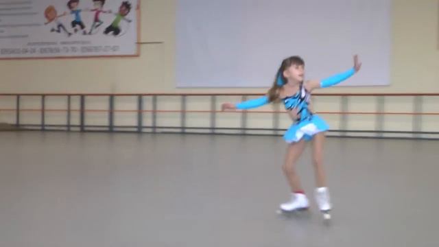 Беликова Лидия 8лет ROLLER DNEPR CUP 2015 Днепропетровск смотреть онлайн