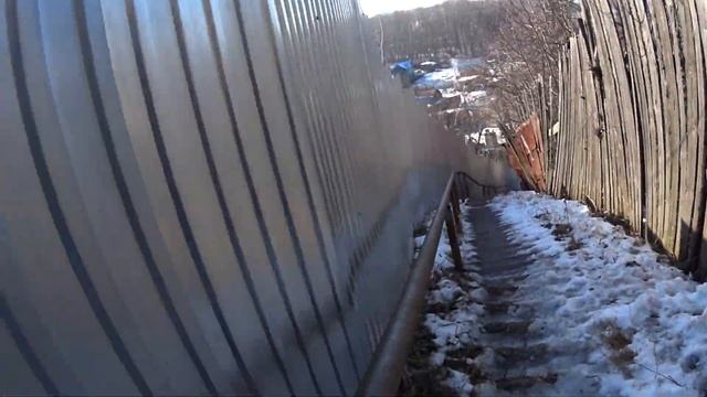 Экстремальное катание на лыжах по Льду (реке) смотреть онлайн