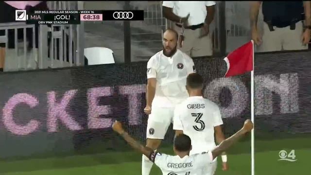 Gonzalo Pipa Higuain Scores a Brace for Miami! смотреть онлайн