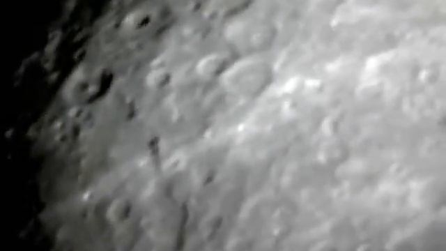 Moon and Jupiter смотреть онлайн