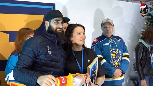 Вручение оригинальных джерси болельщикам ХК "Сочи" смотреть онлайн