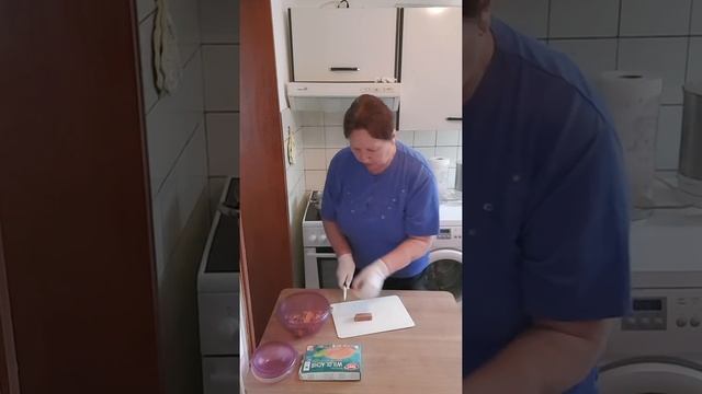 Солим красную рыбку смотреть онлайн