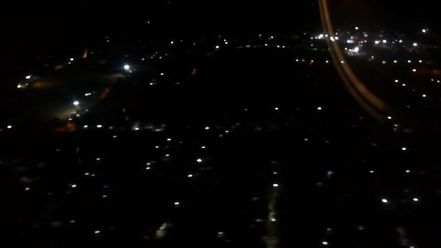 Maldivian Bombardier Dash 8 Q300 Landing In Trivandrum. Посадка в Тривандруме.