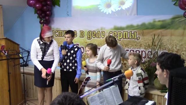 02 Выступление детей, Стихотворения смотреть онлайн