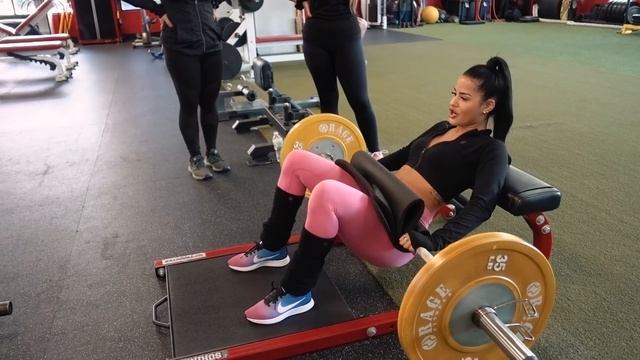 TRAINING MY 30 DAY CHALLENGE WINNERS! | Katya Elise Henry смотреть онлайн