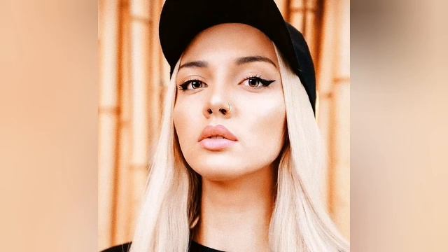 Биография Mary Gu смотреть онлайн