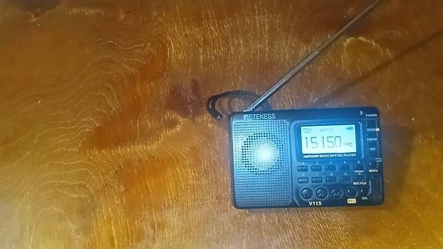 Ловим со стола короткие диапазоны SW 11. 650MHz RETEKESS V 115 смотреть онлайн