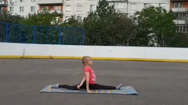 Очень милое поздравление с днём Знаний смотреть онлайн