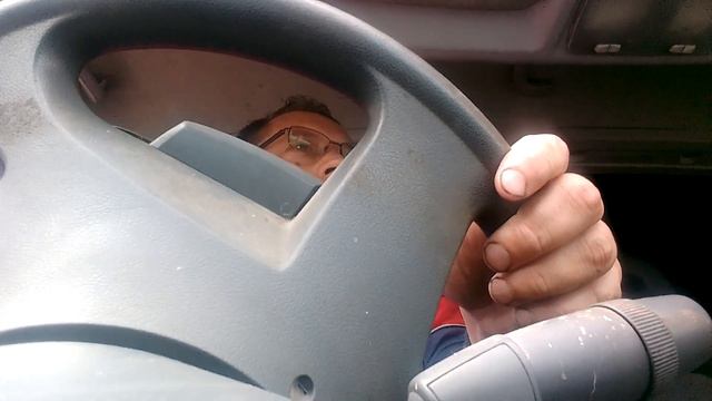 James being towed in a 2008 Peugeot Boxer смотреть онлайн