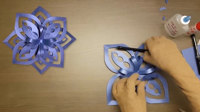 Hey Hey Rankdarbiai Trimatė popierinė SNAIGĖ Rankdarbių pamokėlės Kaip padaryti snaigę iš popieriau смотреть онлайн