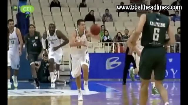 Dimitris Diamantidis unbelievable basket vs KAOD смотреть онлайн