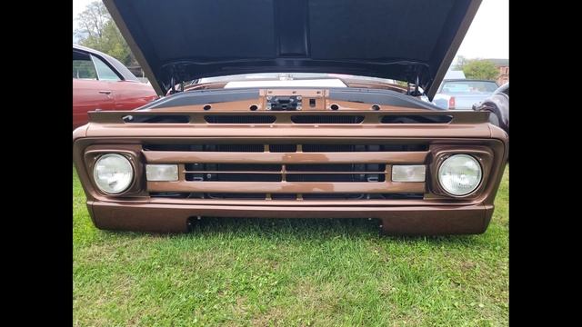 Stunning F100 1966 смотреть онлайн