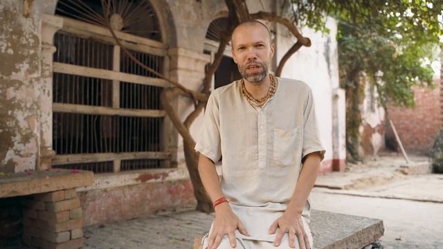 День ухода Шрилы Бхактисиддханта Сарасвати Тхакура. Настроение преданности Бхактисиддханта Сарасват смотреть онлайн