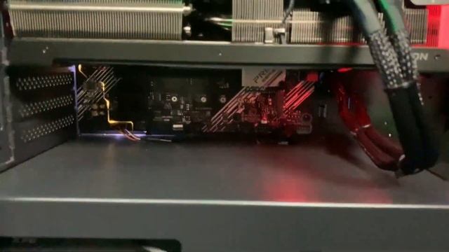 SNOGARD Ultra Gaming Ryzen 5 5600X-M2-RX6800 OC RGB смотреть онлайн