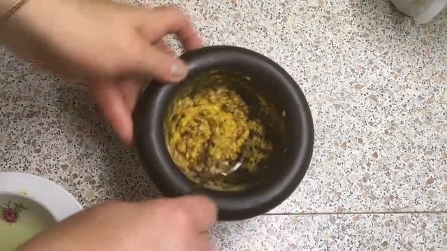 Яхне (Кобулети, Аджария), мясо в орехово - шафранновом соусе смотреть онлайн