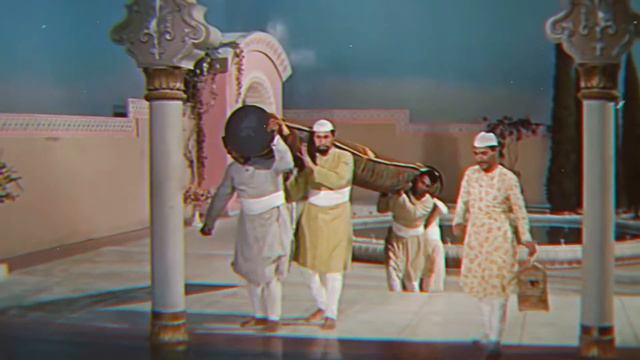 Meena Kumari in Pakeezah ( Pakeezah cinematography ) Kamal amrohi production. смотреть онлайн