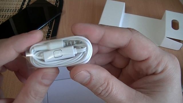 Распаковка Huawei P smart 2019 // Смартфон с ооочень большим экраном! смотреть онлайн