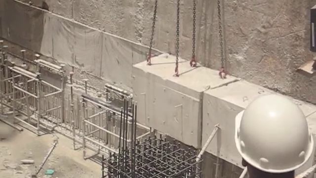 Lifting concrete cut pieces using fixed hooks for safety lifting purposes смотреть онлайн
