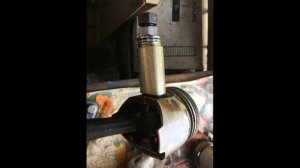 Выпрессовать поршневой палец ВАЗ 2101 Классика на холодную, приспособление АВТОМ-2 артикул 10313