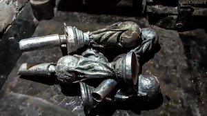 Как отлить алюминий в форму из гипса и песка на примере кубка