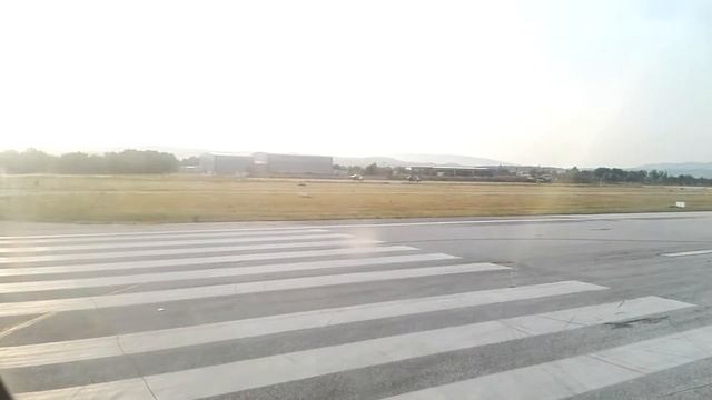 WizzAir W6 7765 Skopje Malta Takeoff from Skopje Airport смотреть онлайн