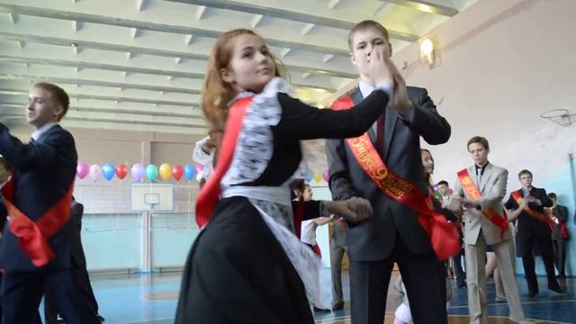 вальс 9-ых классов (2013) смотреть онлайн