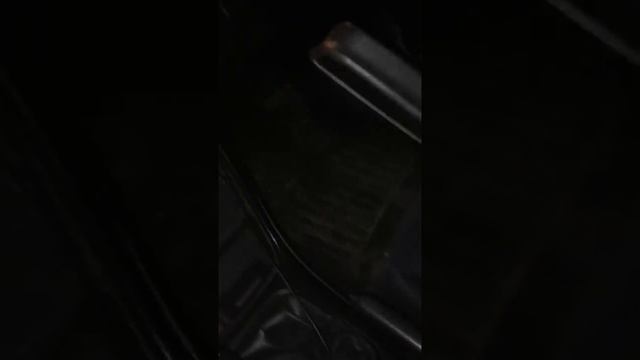 Как клеит клей железо и стекло за 350₽ часть 2 смотреть онлайн