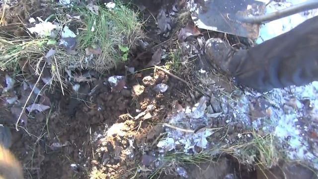 Коп металла у мастерских, копаем чермет как картошку. смотреть онлайн