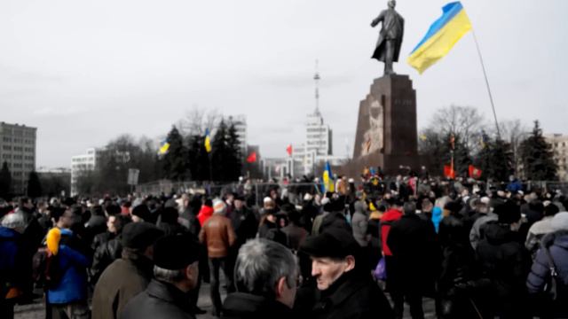 ЛЕНИН ХАРЬКОВ .ЗАТИШЬЕ ПЕРЕД БУРЕЙ 23 ФЕВРАЛЯ 2014 смотреть онлайн